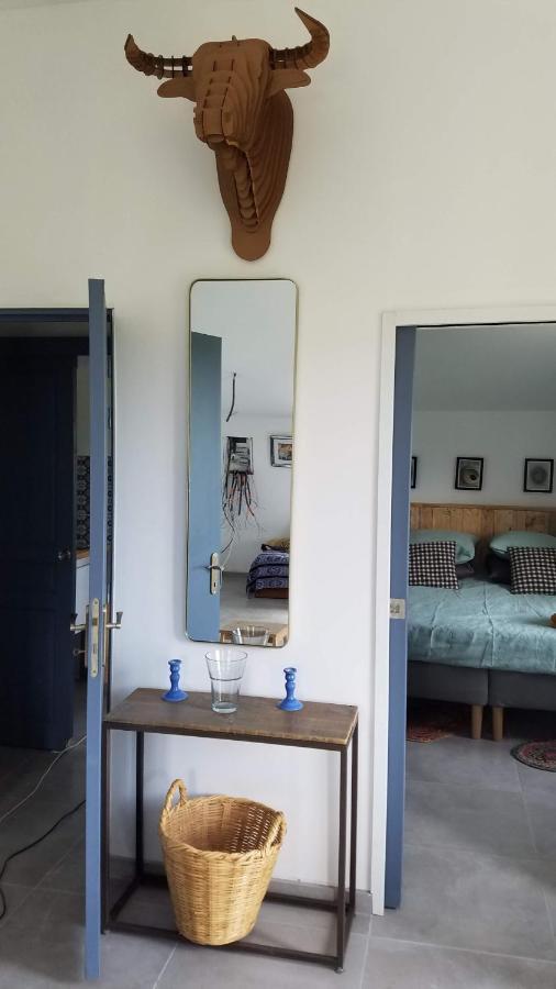 Bed and Breakfast Bergerie d'Alivon en Camargue Albaron Exterior foto